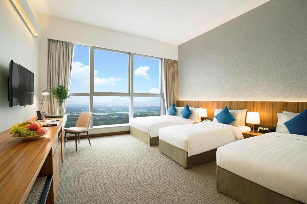 Hotel Cozi-Wetland Гонконг Экстерьер фото
